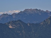 31 Zoom in Resegone e Monte Rosa